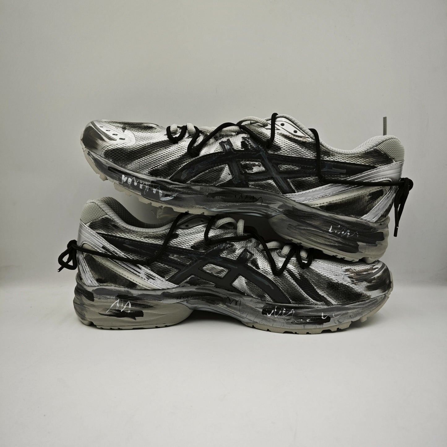 Custom Asics Gel-Flux 4 'Dark Knight Mist'